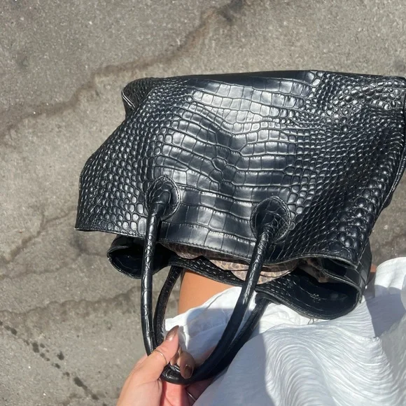 Mark & Graham Black Crocodile-Embossed Tote - Picture 2 of 4